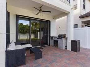 3407 W 99th Pl, Hialeah FL 33018