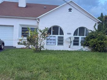 1499 NW 32nd St