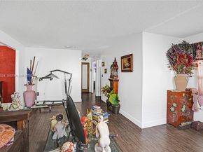 901 NW 34th Ave, Miami FL 33125