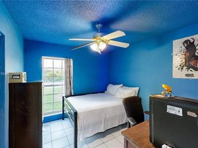 18231 SW 90th Ct, Palmetto Bay FL 33157
