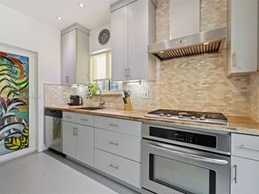 8819 Hawthorne Ave, Surfside FL 33154