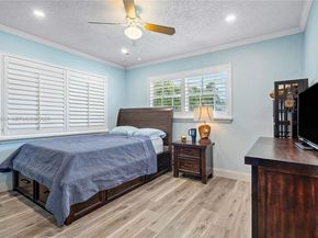 3127 NW 68th St, Fort Lauderdale FL 33309