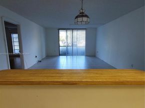 5550 NW 44th St 111B, Lauderhill FL 33319