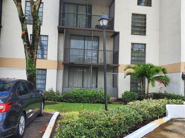 5550 NW 44th St 111B, Lauderhill FL 33319