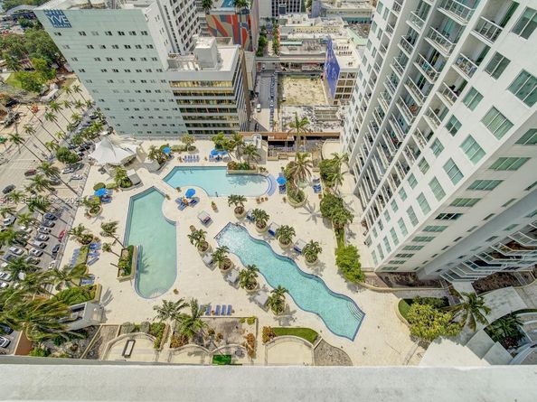 244 Biscayne Blvd 2309, Miami FL 33132