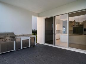 16710 N Botaniko Dr N, Weston FL 33326