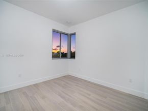 16710 N Botaniko Dr N, Weston FL 33326