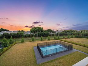 16710 N Botaniko Dr N, Weston FL 33326