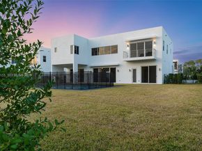 16710 N Botaniko Dr N, Weston FL 33326