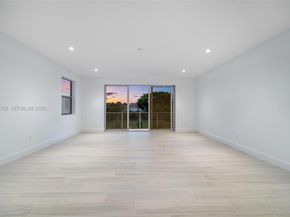 16710 N Botaniko Dr N, Weston FL 33326