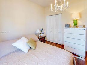 3090 SE 7th Ct, Homestead FL 33033