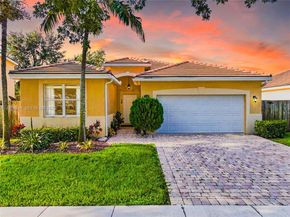 3090 SE 7th Ct, Homestead FL 33033