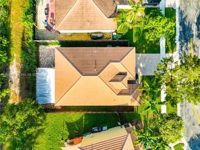 3090 SE 7th Ct, Homestead FL 33033