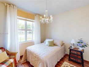 3090 SE 7th Ct, Homestead FL 33033