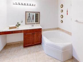 3090 SE 7th Ct, Homestead FL 33033