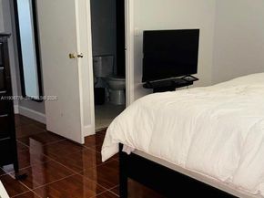 5000 NW 36th St 402, Lauderdale Lakes FL 33319