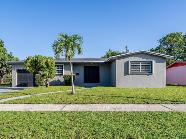 1465 NW 181st St, Miami Gardens FL 33169