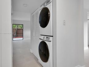 11500 SW 64th St H, Miami FL 33173