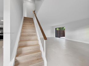 11500 SW 64th St H, Miami FL 33173