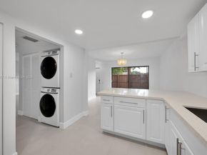 11500 SW 64th St H, Miami FL 33173