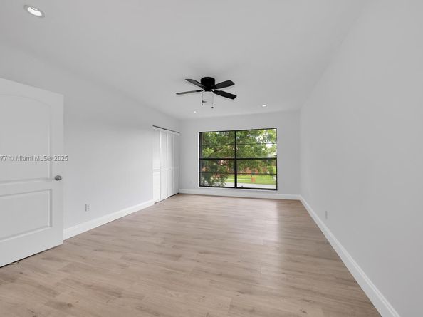 11500 SW 64th St H, Miami FL 33173