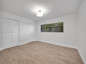 11500 SW 64th St H, Miami FL 33173