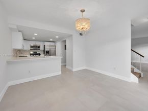 11500 SW 64th St H, Miami FL 33173