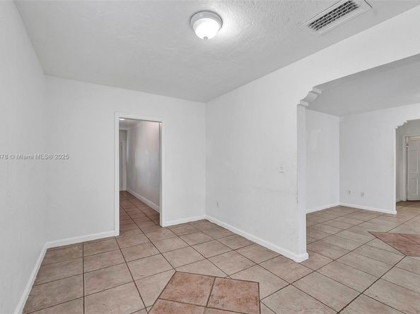 2811 SW 3rd St, Miami FL 33135