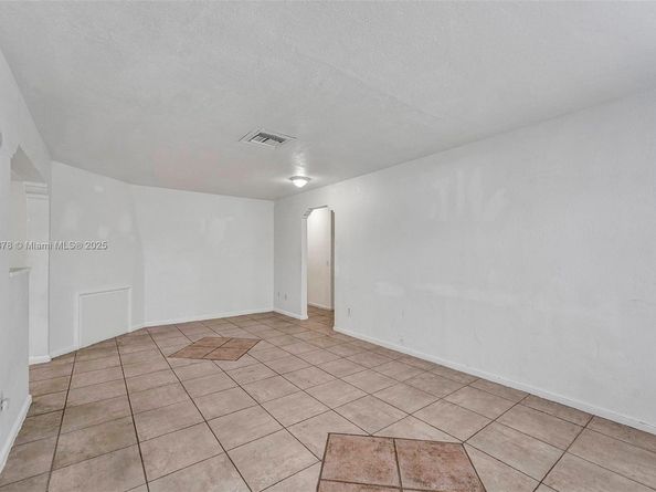 2811 SW 3rd St, Miami FL 33135