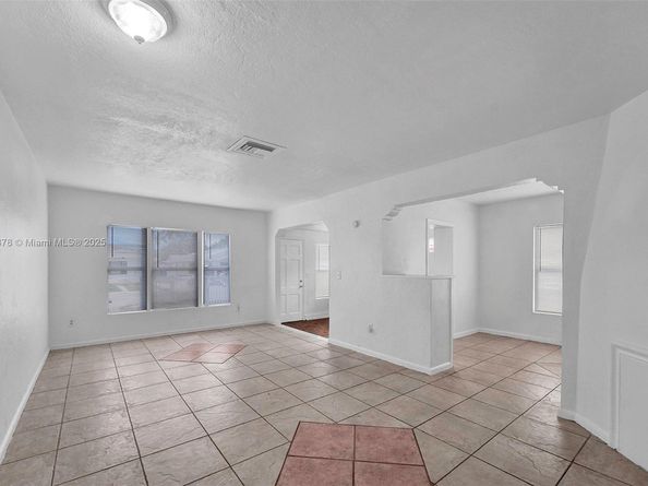 2811 SW 3rd St, Miami FL 33135
