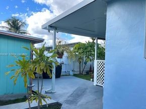 10910 SW 217th Ter, Miami FL 33170