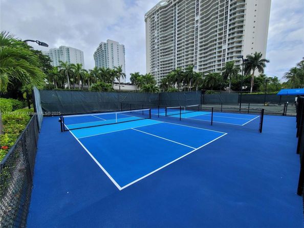 3000 Island Blvd 2902, Aventura FL 33160
