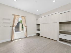 1126 NE 16th Ct, Fort Lauderdale FL 33305