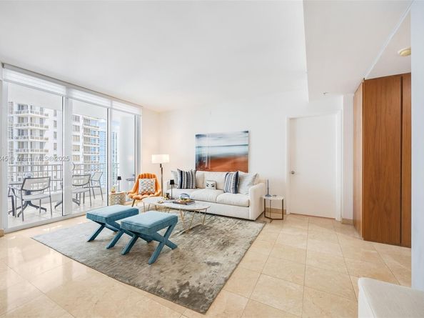 801 Brickell Key Blvd 3010, Miami FL 33131