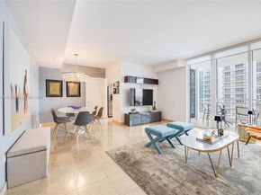 801 Brickell Key Blvd 3010, Miami FL 33131