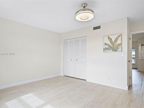 810 SE 7th St 306, Deerfield Beach FL 33441