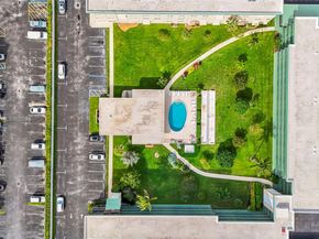 810 SE 7th St 306, Deerfield Beach FL 33441