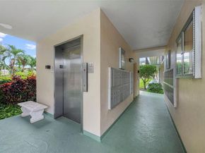 810 SE 7th St 306, Deerfield Beach FL 33441