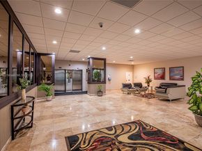 437 Golden Isles Dr 9BC, Hallandale Beach FL 33009