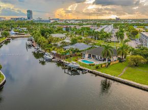 437 Golden Isles Dr 9BC, Hallandale Beach FL 33009