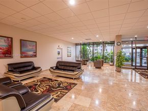 437 Golden Isles Dr 9BC, Hallandale Beach FL 33009