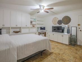 437 Golden Isles Dr 9BC, Hallandale Beach FL 33009