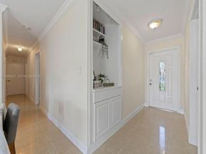 8530 NW 179th St, Hialeah FL 33015