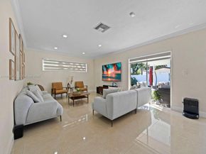 8530 NW 179th St, Hialeah FL 33015