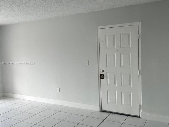 15201 SW 80 Street 302, Miami FL 33193
