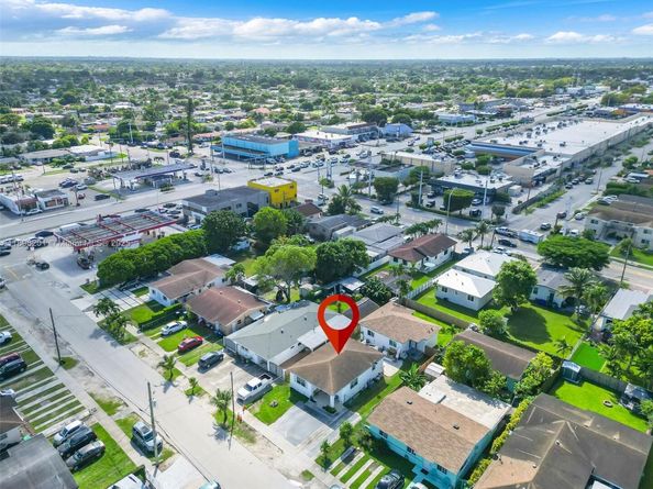 3840 SW 91st Ave, Miami FL 33165