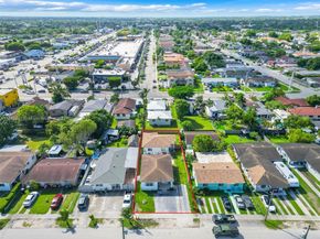 3840 SW 91st Ave, Miami FL 33165