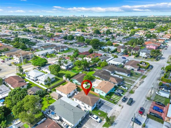 3840 SW 91st Ave, Miami FL 33165