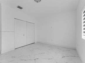 3840 SW 91st Ave, Miami FL 33165