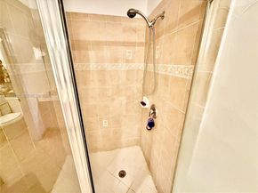 2048 NE 35th Ave, Homestead FL 33033